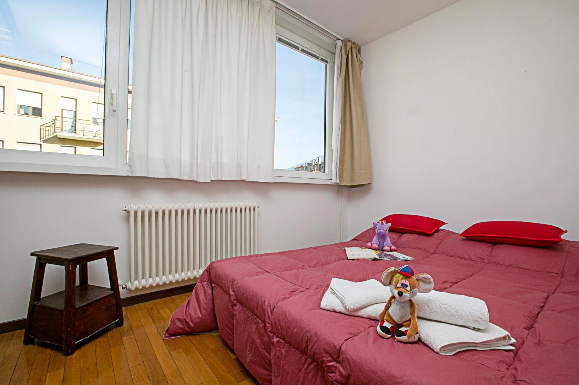 Riva Centro Apartment - Happy Rentals Екстериор снимка